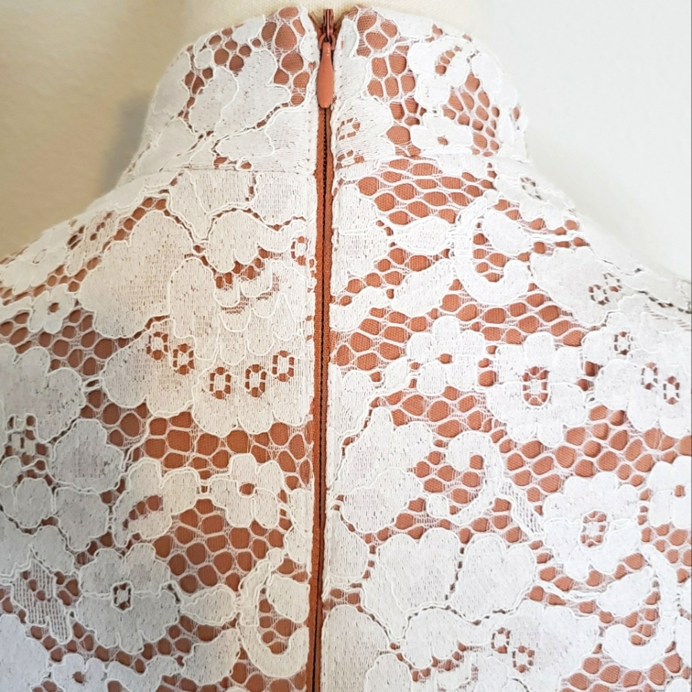 TAYLOR Long Sleeve Fitted Lace Dress—NWT—2 - Picture 7 of 16